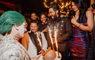 Allu Arjun flies 50 of his friends to Belgrade for his birthday bash | Allu Arjun flies 50 of his friends to Belgrade for his birthday bash Allu Arjun flies 50 of his friends to Belgrade for his birthday bash | Allu Arjun flies 50 of his friends to Belgrade for his birthday bash