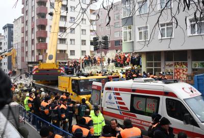 3 killed, 9 wounded in factory fire in Turkey's Istanbul | 3 killed, 9 wounded in factory fire in Turkey's Istanbul