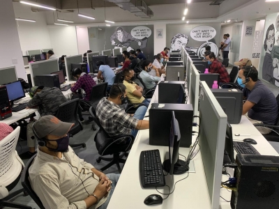 T'gana cops bust Telugu call centre scam in Jharkhand | T'gana cops bust Telugu call centre scam in Jharkhand T'gana cops bust Telugu call centre scam in Jharkhand | T'gana cops bust Telugu call centre scam in Jharkhand