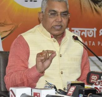 Dilip Ghosh makes 'U' turn, says not in favour of division of Bengal | Dilip Ghosh makes 'U' turn, says not in favour of division of Bengal