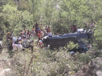 One killed, 56 injured in road accident in J&K's Rajouri | One killed, 56 injured in road accident in J&K's Rajouri One killed, 56 injured in road accident in J&K's Rajouri | One killed, 56 injured in road accident in J&K's Rajouri