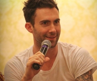 Adam Levine addresses fan grabbing him during Maroon 5 performance | Adam Levine addresses fan grabbing him during Maroon 5 performance