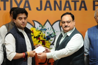 Rebel Cong MLAs release videos, embarrass MP govt | Rebel Cong MLAs release videos, embarrass MP govt Rebel Cong MLAs release videos, embarrass MP govt | Rebel Cong MLAs release videos, embarrass MP govt