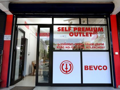 Cheers for tipplers in Kerala as 250 IMFL retail outlets to ‘open’ | Cheers for tipplers in Kerala as 250 IMFL retail outlets to ‘open’