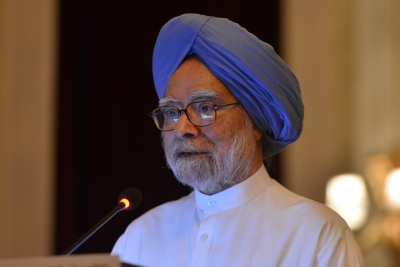 'Profound sorrow' at Mukherjee's demise: Manmohan Singh | 'Profound sorrow' at Mukherjee's demise: Manmohan Singh
