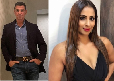 Ronit Bose Roy, Sangita Ghosh to play the leads in upcoming family drama 'Swaran Ghar' | Ronit Bose Roy, Sangita Ghosh to play the leads in upcoming family drama 'Swaran Ghar' Ronit Bose Roy, Sangita Ghosh to play the leads in upcoming family drama 'Swaran Ghar' | Ronit Bose Roy, Sangita Ghosh to play the leads in upcoming family drama 'Swaran Ghar'