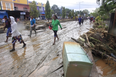 Indonesia considers relocating residents in North Maluku following deadly flash floods | Indonesia considers relocating residents in North Maluku following deadly flash floods Indonesia considers relocating residents in North Maluku following deadly flash floods | Indonesia considers relocating residents in North Maluku following deadly flash floods