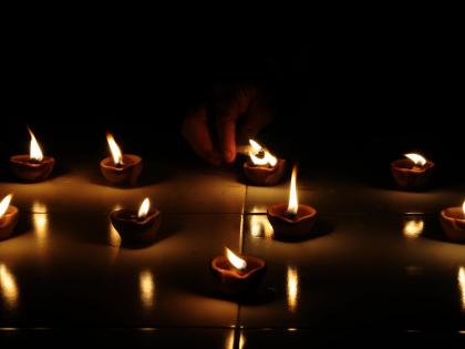 VHP campaign to light five 'diyas' in every household | VHP campaign to light five 'diyas' in every household
