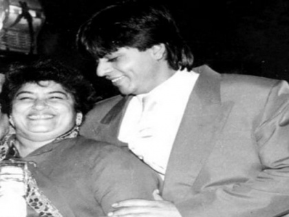 SRK pays tribute to his 'first genuine teacher in industry' Saroj Khan | SRK pays tribute to his 'first genuine teacher in industry' Saroj Khan