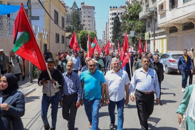 Gaza workers demand more jobs, pay hike | Gaza workers demand more jobs, pay hike