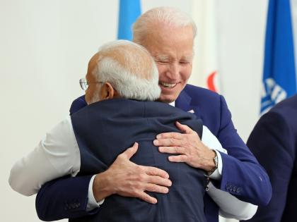 PM Modi shares hugs with Biden, Sunak | PM Modi shares hugs with Biden, Sunak