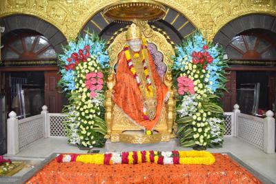Dress code in Shirdi Temple not new or compulsory: Official | Dress code in Shirdi Temple not new or compulsory: Official Dress code in Shirdi Temple not new or compulsory: Official | Dress code in Shirdi Temple not new or compulsory: Official