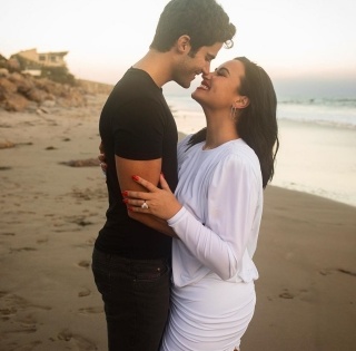 Demi Lovato gets engaged to Max Ehrich | Demi Lovato gets engaged to Max Ehrich