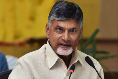 Chandrababu condemns police searches in Vizag hotel | Chandrababu condemns police searches in Vizag hotel