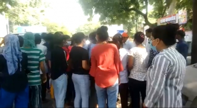Replay of Chandigarh video leak in Kanpur, one held | Replay of Chandigarh video leak in Kanpur, one held Replay of Chandigarh video leak in Kanpur, one held | Replay of Chandigarh video leak in Kanpur, one held