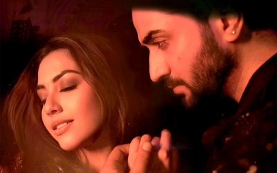 Aly Goni, Reem Sameer Shaikh are romancing away in latest track 'Meherbaan' | Aly Goni, Reem Sameer Shaikh are romancing away in latest track 'Meherbaan'