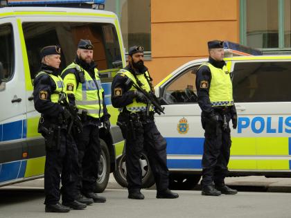 Swedish PM summons army chief amid surge in gang violence | Swedish PM summons army chief amid surge in gang violence Swedish PM summons army chief amid surge in gang violence | Swedish PM summons army chief amid surge in gang violence