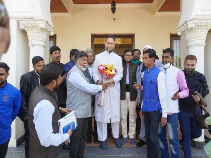 AIMIM prepares for upcoming West Bengal polls in 2021 | AIMIM prepares for upcoming West Bengal polls in 2021 AIMIM prepares for upcoming West Bengal polls in 2021 | AIMIM prepares for upcoming West Bengal polls in 2021