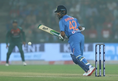 India set 149-run target for Bangladesh in 1st T20I | India set 149-run target for Bangladesh in 1st T20I