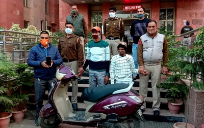 Delhi Police nab snatchers in 12hr after video went viral | Delhi Police nab snatchers in 12hr after video went viral