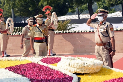 Delhi Police pays homage to martyrs on Commemoration Day | Delhi Police pays homage to martyrs on Commemoration Day