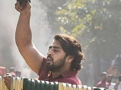 2020 Delhi riots: HC asks trial court to decide Sharukh Pathan's fresh bail plea within a month | 2020 Delhi riots: HC asks trial court to decide Sharukh Pathan's fresh bail plea within a month 2020 Delhi riots: HC asks trial court to decide Sharukh Pathan's fresh bail plea within a month | 2020 Delhi riots: HC asks trial court to decide Sharukh Pathan's fresh bail plea within a month