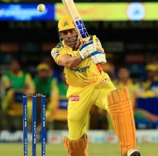 When Dhoni lost his cool on Mukesh Choudhary but later complimented him | When Dhoni lost his cool on Mukesh Choudhary but later complimented him