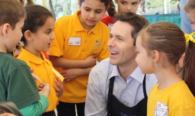 Australia to sign global education treaty | Australia to sign global education treaty