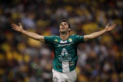 Former Argentina striker Boselli eyes Paraguay move | Former Argentina striker Boselli eyes Paraguay move Former Argentina striker Boselli eyes Paraguay move | Former Argentina striker Boselli eyes Paraguay move