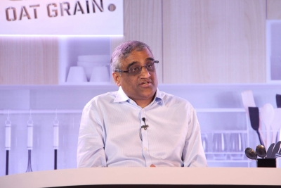 Kishore Biyani barred from securities market for 1 year | Kishore Biyani barred from securities market for 1 year