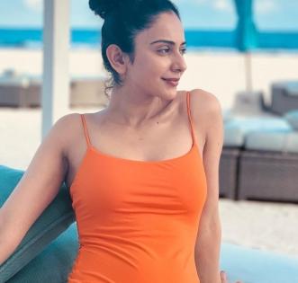 Rakul Preet Singh's vacay pics from Maldives have set mercury soaring | Rakul Preet Singh's vacay pics from Maldives have set mercury soaring