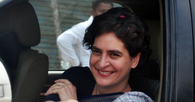 Priyanka Gandhi seeks govt response on WhatsApp snooping row | Priyanka Gandhi seeks govt response on WhatsApp snooping row Priyanka Gandhi seeks govt response on WhatsApp snooping row | Priyanka Gandhi seeks govt response on WhatsApp snooping row