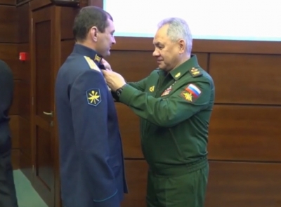 Russian pilots who chased US drone awarded medals | Russian pilots who chased US drone awarded medals