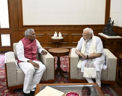 Bihar Governor meets PM amid speculations in state | Bihar Governor meets PM amid speculations in state