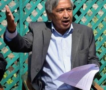 Tarigami falls sick during CPI-M Party Congress, now stable | Tarigami falls sick during CPI-M Party Congress, now stable Tarigami falls sick during CPI-M Party Congress, now stable | Tarigami falls sick during CPI-M Party Congress, now stable