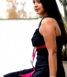 It's me against me, says actress Kaniha | It's me against me, says actress Kaniha It's me against me, says actress Kaniha | It's me against me, says actress Kaniha