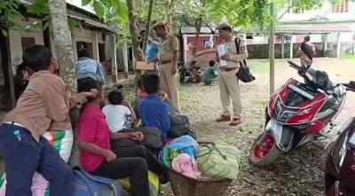 'Manipur people who took shelter in Assam returning to their homes' | 'Manipur people who took shelter in Assam returning to their homes'