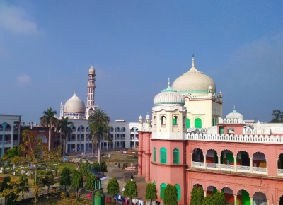 Darul Uloom Deoband prohibits entry of women on campus | Darul Uloom Deoband prohibits entry of women on campus