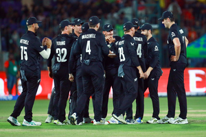 Champions Trophy: Latham, Young star as NZ thrash Pakistan by 60 runs | Champions Trophy: Latham, Young star as NZ thrash Pakistan by 60 runs