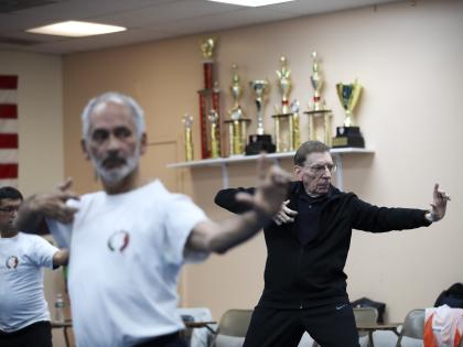 Tai chi may curb Parkinson's symptoms, complications: Study | Tai chi may curb Parkinson's symptoms, complications: Study Tai chi may curb Parkinson's symptoms, complications: Study | Tai chi may curb Parkinson's symptoms, complications: Study