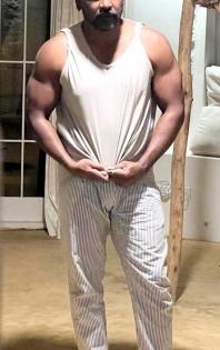 Raghava Lawrence builds body for 'Chandramukhi 2' | Raghava Lawrence builds body for 'Chandramukhi 2' Raghava Lawrence builds body for 'Chandramukhi 2' | Raghava Lawrence builds body for 'Chandramukhi 2'