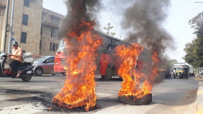 Elgar Parishad, Bhima-Koregaon separate: MVA allies | Elgar Parishad, Bhima-Koregaon separate: MVA allies Elgar Parishad, Bhima-Koregaon separate: MVA allies | Elgar Parishad, Bhima-Koregaon separate: MVA allies