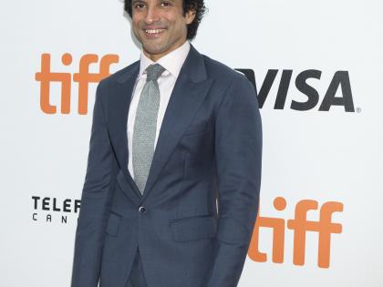 Farhan Akhtar raises 'toast' to 12 years of his road trip movie 'ZNMD' | Farhan Akhtar raises 'toast' to 12 years of his road trip movie 'ZNMD' Farhan Akhtar raises 'toast' to 12 years of his road trip movie 'ZNMD' | Farhan Akhtar raises 'toast' to 12 years of his road trip movie 'ZNMD'