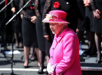 UK Queen cancels traditional b'day gun salutes | UK Queen cancels traditional b'day gun salutes