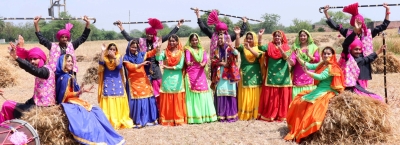 Rush of devotees to celebrate Baisakhi in Punjab, Haryana | Rush of devotees to celebrate Baisakhi in Punjab, Haryana