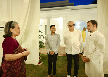 Confusion in Bengal Congress as central leadership warms to Trinamool | Confusion in Bengal Congress as central leadership warms to Trinamool Confusion in Bengal Congress as central leadership warms to Trinamool | Confusion in Bengal Congress as central leadership warms to Trinamool