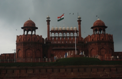 Red Fort to remain closed for tourists amid bird flu scare | Red Fort to remain closed for tourists amid bird flu scare