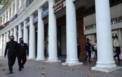 Coronavirus hits businesses in Delhi's Connaught Place | Coronavirus hits businesses in Delhi's Connaught Place Coronavirus hits businesses in Delhi's Connaught Place | Coronavirus hits businesses in Delhi's Connaught Place