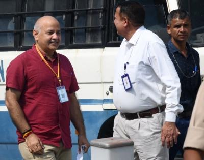 Was pressured to quit AAP during CBI grilling, claims Sisodia; agency refutes | Was pressured to quit AAP during CBI grilling, claims Sisodia; agency refutes