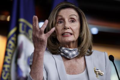 Pelosi pictured without mask in hair salon | Pelosi pictured without mask in hair salon